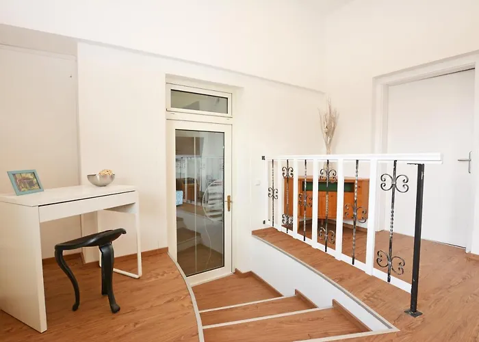 Alpenblick - Modernes Und Grosszuegiges